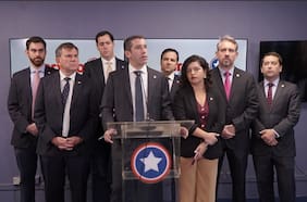 Republicanos pide al Ejecutivo poner “discusión inmediata” al proyecto de “Escuelas Protegidas” y carga contra el PC