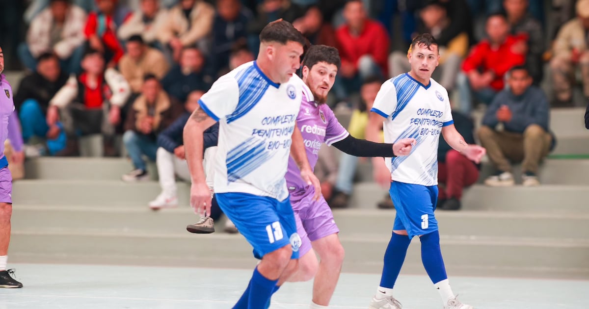 ¡Impactante! Luis Núñez regresa al fútbol: Juega un partido dentro de la cárcel contra Deportes Concepción