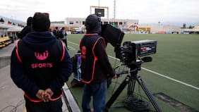 La Liga de Primera se transmitirá por la televisión abierta: TNT Sports y Canal 13 anuncian acuerdo