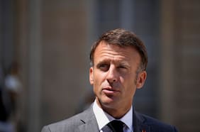 Francia pondrá fin a su presencia militar en Níger y retirará a su embajador