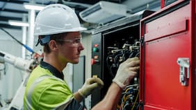 Cómo la automatización está transformando la Ingeniería Eléctrica