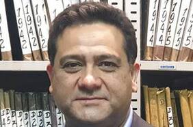 “Ejerceré mi derecho a defensa”: director de Registro Civil rebate apertura de causa por polémica licitación con consorcio chino