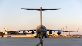 Estados Unidos confirma la muerte de los seis ocupantes de su avión cisterna siniestrado en el oeste de Irak