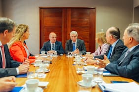 Kast presentó a Quiroz como su futuro ministro de Hacienda y se diluye opción de ingreso de Daza al gabinete