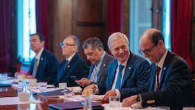 En medio de análisis para retirar reforma: Kast se reúne con parlamentarios para negociar agenda de seguridad