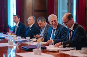 En medio de análisis para retirar reforma: Kast se reúne con parlamentarios para negociar agenda de seguridad