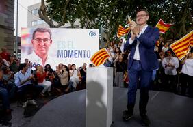 Últimos sondeos en España dan ventaja al PP que ofrecería al PSOE cinco pactos de Estado para evitar una coalición con Vox