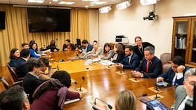 “Este es un mal proyecto”: presidentes de partidos de oposición se reúnen y mantienen rechazo a megarreforma