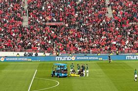 El polémico gol de Eduardo Vargas con el que la Roja empataba y desató la furia en Bolivia