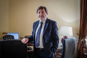 Cifuentes (DC) y presentación de propuesta de pacto fiscal de Marcel: “Se va a encontrar con una roca dura en el Parlamento”