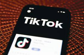 EEUU estudia prohibir aplicaciones de medios sociales chinos, incluyendo TikTok