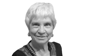 Hilda Sabato: “Chile tiene la oportunidad de experimentar positivamente el cambio”