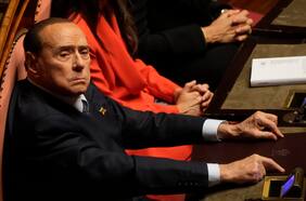 El exprimer ministro italiano Silvio Berlusconi padece leucemia