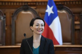 Suprema envía mensaje de unidad y elige a Chevesich como la primera presidenta en 200 años tras rudo pleno con fuertes recriminaciones