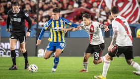Vicente Pizarro y Di María, eliminados: River Plate supera a Rosario Central y se mete en la final del Apertura