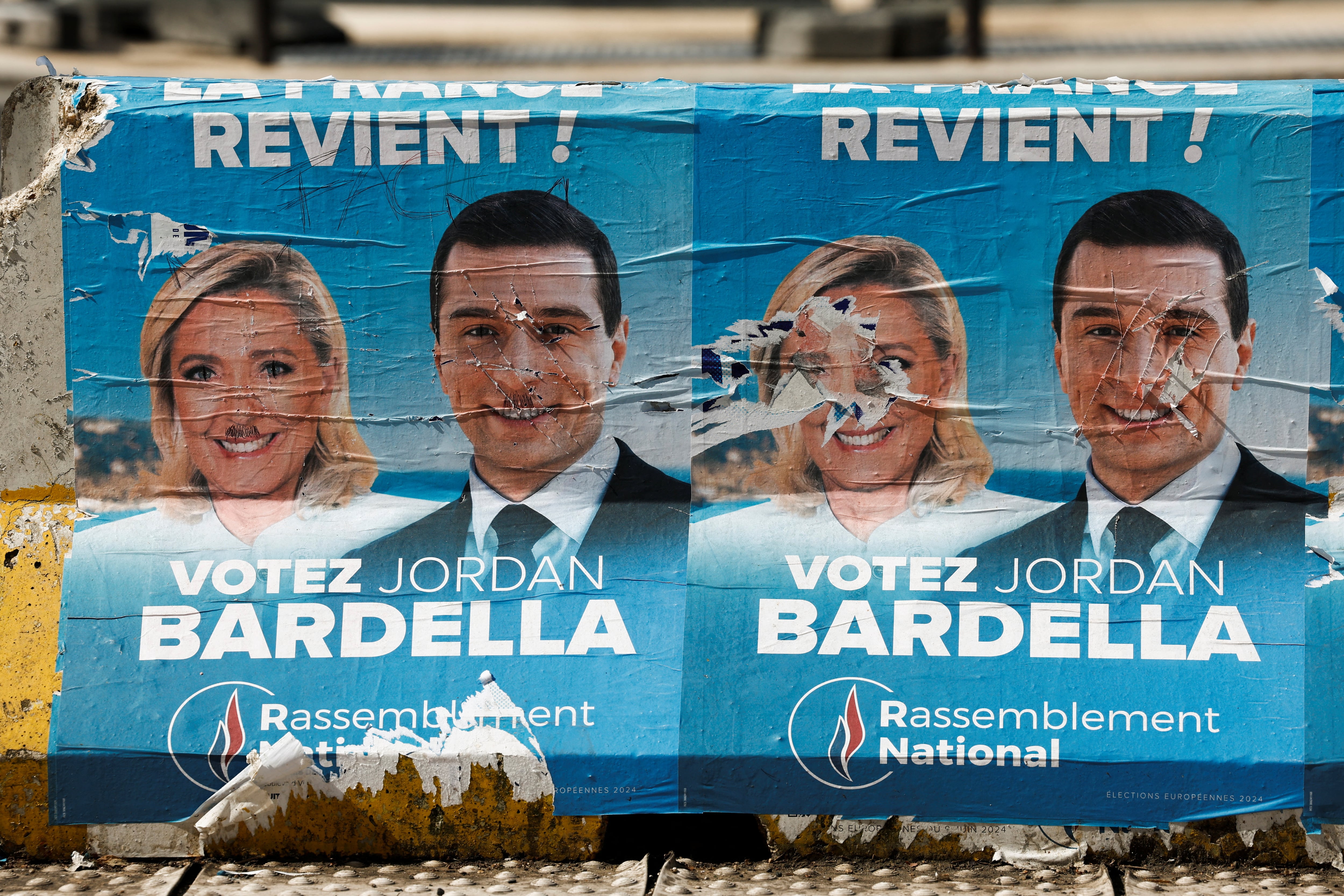 Pósters callejeros con las caras de Marine Le Pen y Jordan Bardella. Foto: Archivo