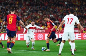 Adiós a su campaña perfecta: España clasifica al Mundial con un amargo empate en casa frente a Turquía