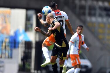 En un entretenido duelo, piratas y mineros empataron en Coquimbo.