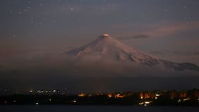 “Monitoreo y alertas no están comprometidas”: Sernageomin aclara que volcán Villarrica cuenta con más de 30 equipos operativos y red en línea para vigilancia