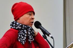 “Entró en los corazones del pueblo a través de su voz”: el fascinante mundo radial de Pedro Lemebel