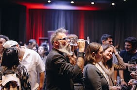 Meet & Drink: una feria de vinos con degustación ilimitada en el barrio Lastarria