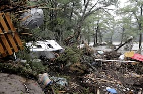 Devastadoras inundaciones en Texas dejan 51 muertos y decenas de desaparecidos
