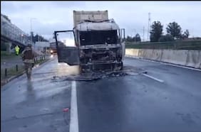 Queman tres vehículos en Collipulli en dos ataques casi en simultáneo