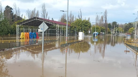 Diputada Parra (PPD) pide decretar estado de catástrofe para Angol y en sector de Araucanía Norte por graves inundaciones