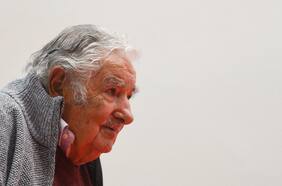 China elogia a Mujica como un “líder de renombre” y un “buen amigo del pueblo chino”