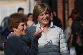 “Evelyn con las regiones”: el masivo despliegue de Matthei para intentar seguir liderando las preferencias presidenciales