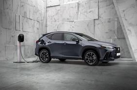El nuevo Lexus NX estrena su primera versión híbrida enchufable