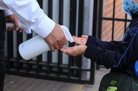 Retorno seguro: Minsal condicionará aforo en salas de clase a la cobertura de vacunación de los alumnos