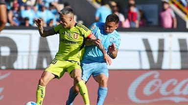 Gustavo Álvarez se va sin cumplir ningún objetivo: la U condena a Iquique al descenso, pero solo clasifica a Sudamericana