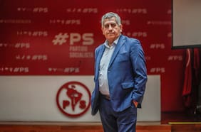 Andrés Santander (PS): “Nuestra decisión es apoyar a Karina Delfino para que asuma la secretaría general”