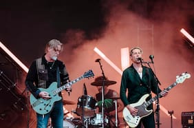 Josh Homme de Queens of the Stone Age revela que padeció cáncer en 2022