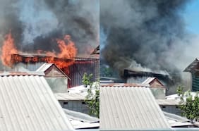 Bomberos combate incendio estructural que afecta a vivienda de dos pisos en Renca