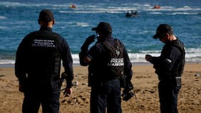 Armada despliega operativo de búsqueda en Viña del Mar tras desaparición de hombre en playa Las Salinas