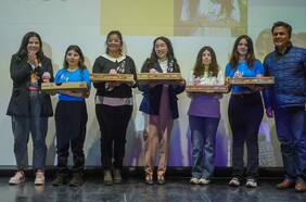 Ministra Orellana encabeza premiación de Technovation Girls: participantes chilenas quedaron entre las 100 mejores del mundo