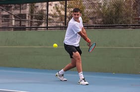 Se acerca al top 100: Tomás Barrios gana un extenuante partido en el Challenger de Canberra y avanza a cuartos de final