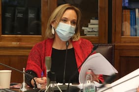 Carolina Goic: “Decir que en la próxima elección interna de la DC (...) una alternativa va a respaldar a Gabriel Boric en su futuro gobierno y otra que no, es falso”
