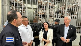 José Antonio Kast visita el Cecot y se prepara para reunirse con Bukele