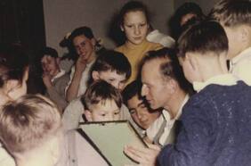 Emma Sepúlveda, escritora: “Todavía no se ha terminado de contar la historia de Colonia Dignidad”