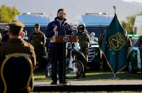 Con espaldarazo a Leitao y críticas a la oposición: Boric reconoce que hubo “un día difícil” en materia de seguridad