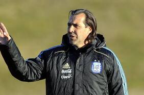 Sergio Batista, campeón del mundo albiceleste: “Argentina no tiene un jugador como Arturo Vidal”