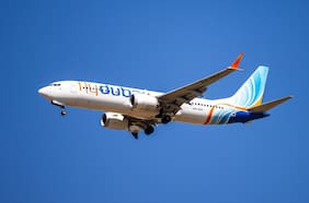 Avión de pasajeros con destino a Israel realiza un aterrizaje de emergencia en Arabia Saudita tras pelea de pilotos