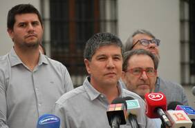 Súper Lunes: gobierno encabeza comité de contingencia por ingreso a clases y retorno laboral