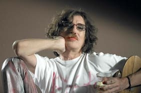 “Puede venir y romper todo”: el día en que Charly García hizo un show para 15 personas en Mar del Plata