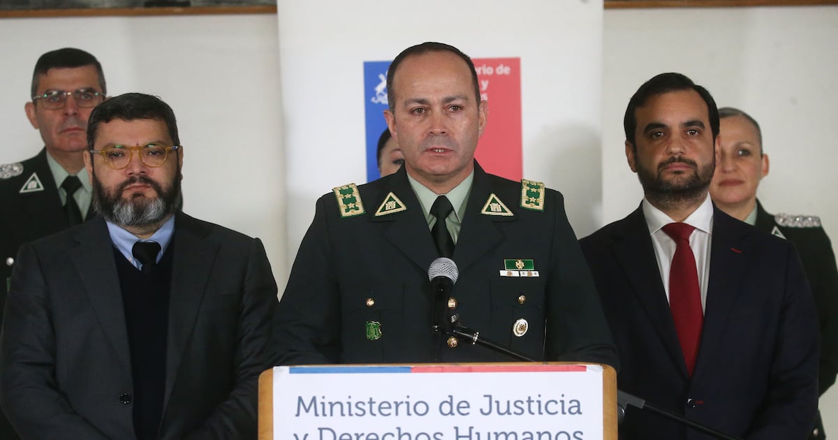 Gendarmería extenderá a penales de todo el país régimen de máxima seguridad con uniforme diferenciado de reos peligrosos