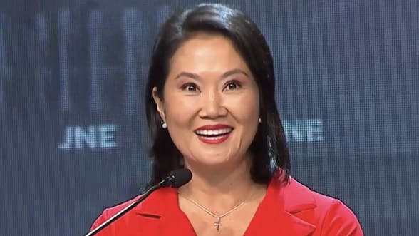 Fujimori queda a un paso de la Presidencia de Perú mientras Sánchez denuncia fraude y exige anular votos del extranjero