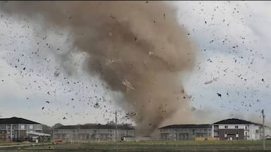 Meteorología emite aviso por probable desarrollo de nubes tornádicas en Los Ríos y Los Lagos